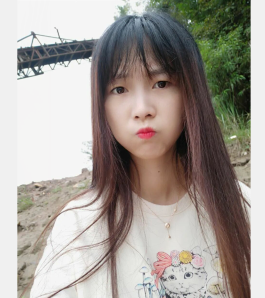 福田云菲：大胸尤物，高挑粉嫩年龄小，值得推荐